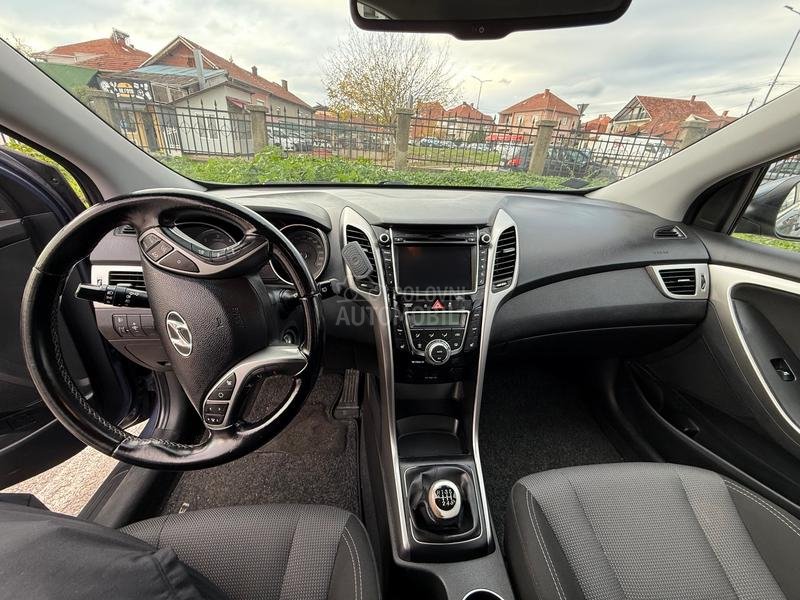 Hyundai i30 1,6 CRDi
