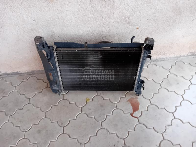 Hladnjak vode 1.4 8v