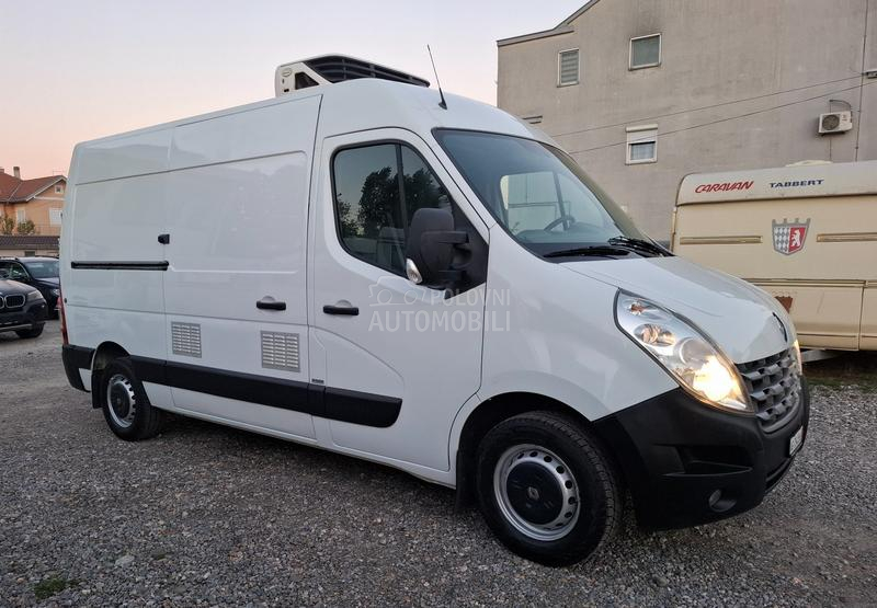 Renault Master T35 2.3dCi 150ks