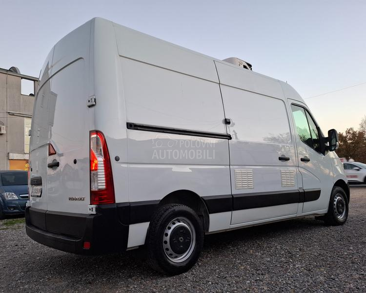 Renault Master T35 2.3dCi 150ks