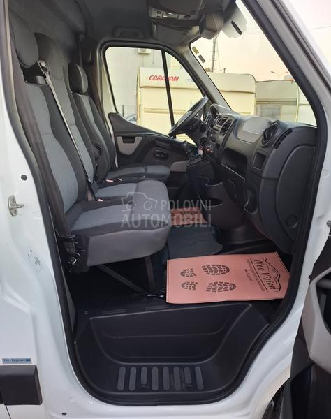 Renault Master T35 2.3dCi 150ks