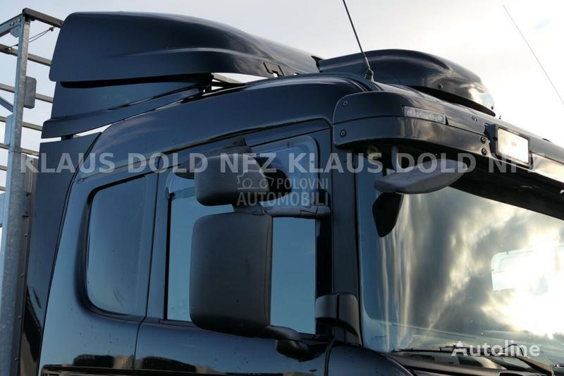 Scania R580 6x2 platformom,rampa