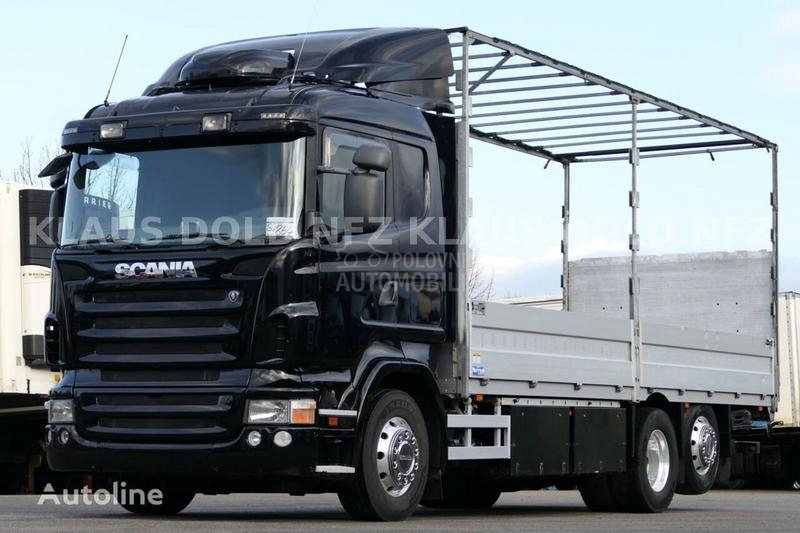Scania R580 6x2 platformom,rampa
