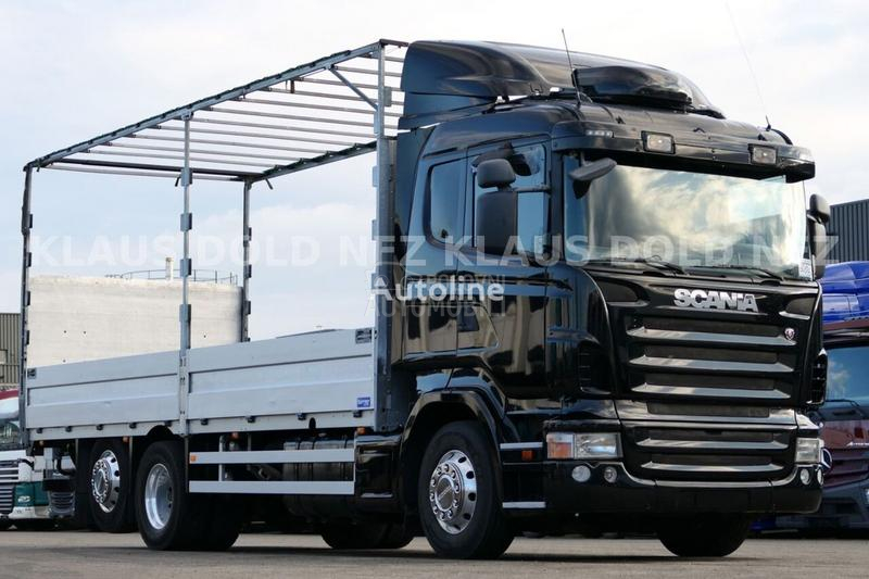 Scania R580 6x2 platformom,rampa