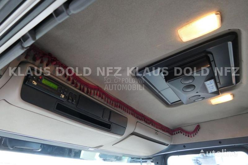 Scania R580 6x2 platformom,rampa