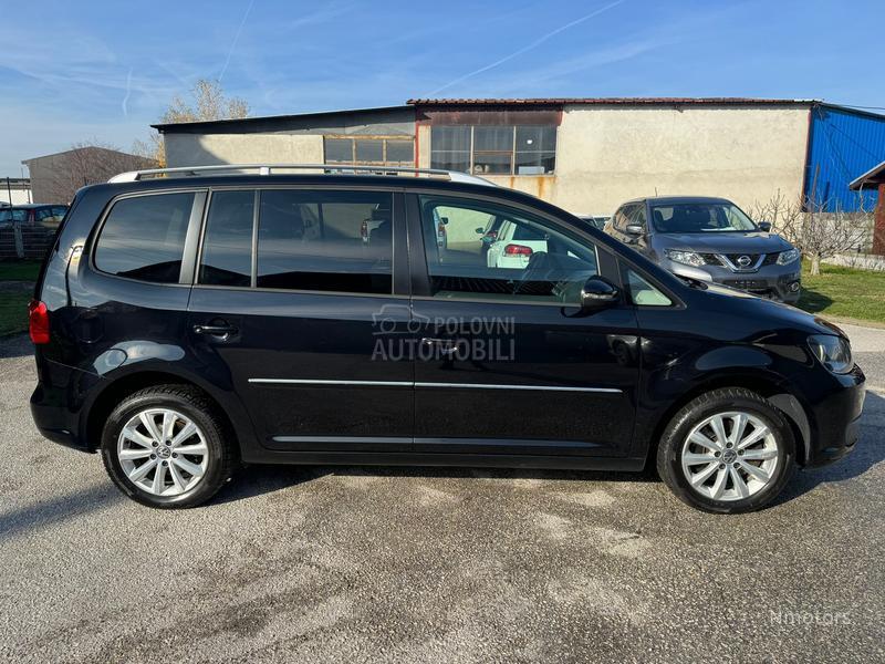Volkswagen Touran 1.4 tgi HIGHLINE