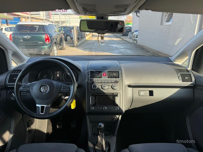 Volkswagen Touran 1.4 tgi HIGHLINE