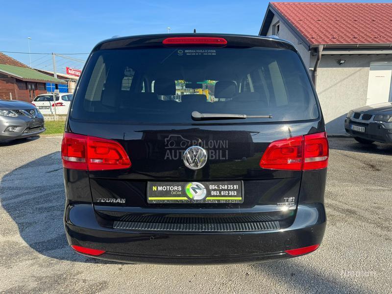 Volkswagen Touran 1.4 tgi HIGHLINE