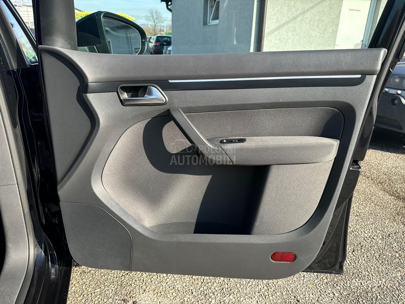 Volkswagen Touran 1.4 tgi HIGHLINE