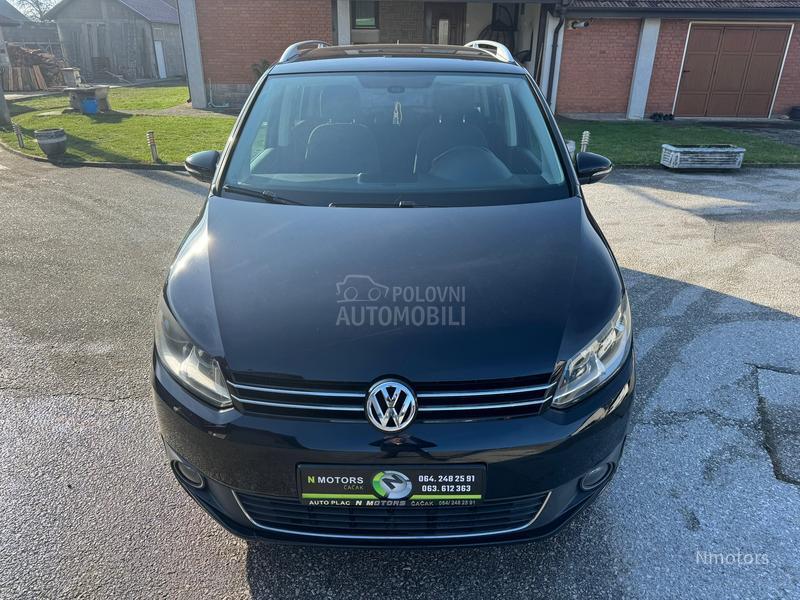Volkswagen Touran 1.4 tgi HIGHLINE