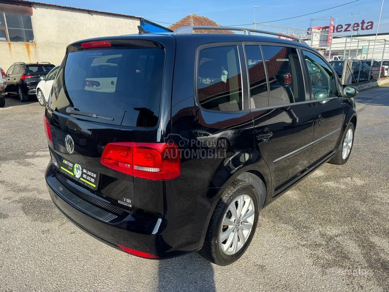 Volkswagen Touran 1.4 tgi HIGHLINE