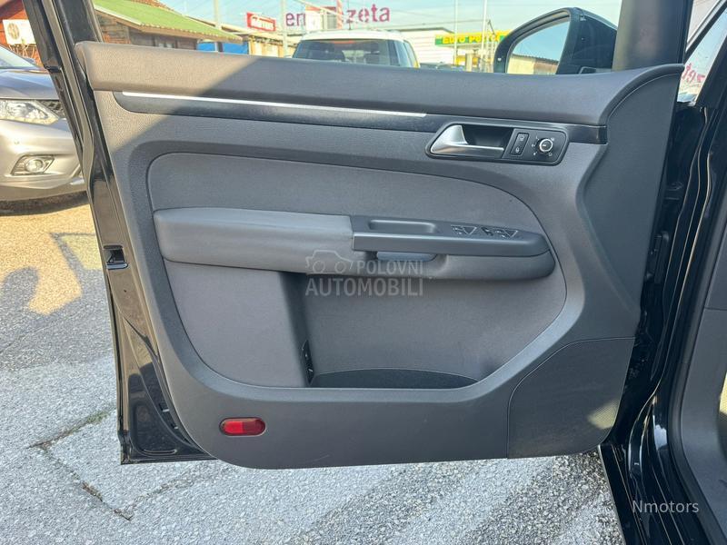 Volkswagen Touran 1.4 tgi HIGHLINE