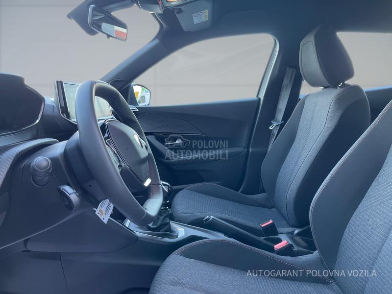 Peugeot 2008 1.2 STYLE