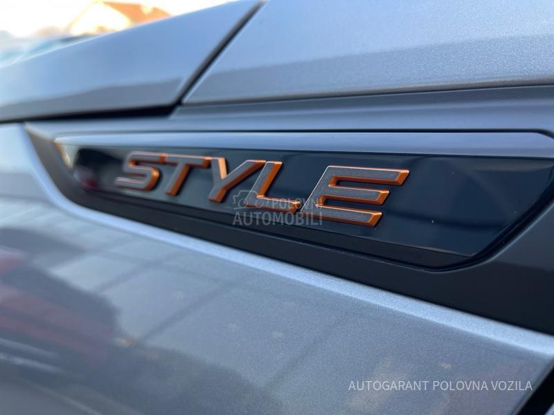 Peugeot 2008 1.2 STYLE