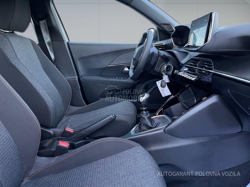 Peugeot 2008 1.2 STYLE