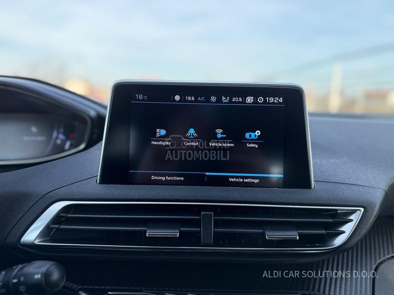 Peugeot 3008 1.2/Business