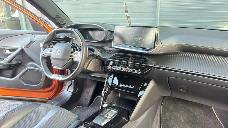 Peugeot 2008 1.5HDI GT LINE