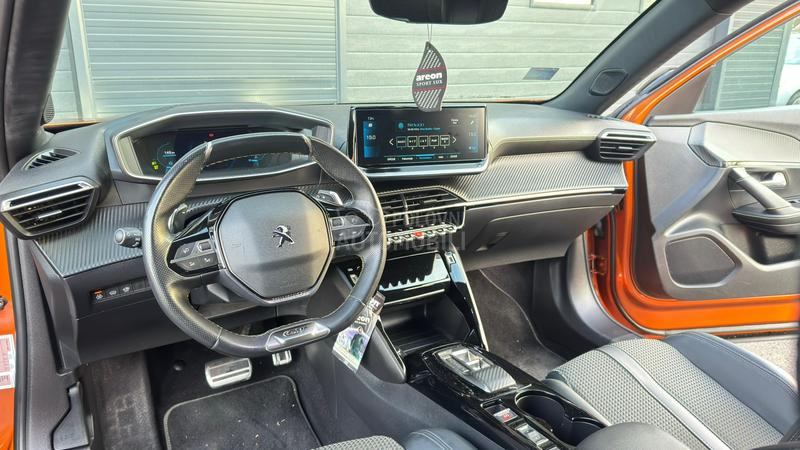 Peugeot 2008 1.5HDI GT LINE