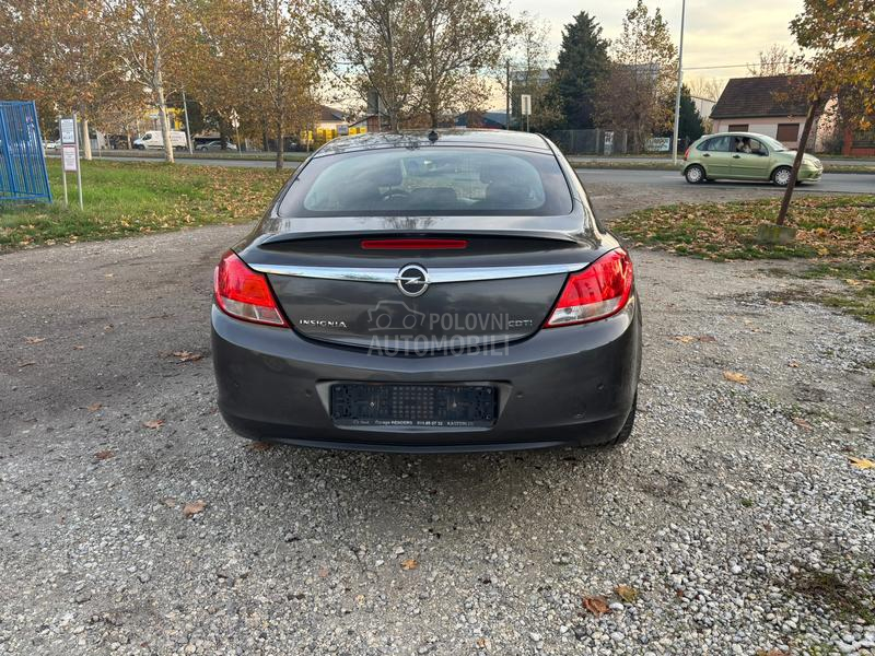 Opel Insignia 2.0 cdti