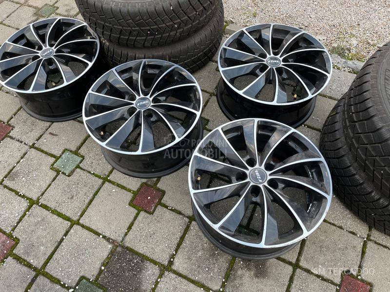 Aluminijumske felne felne sa gumama 17" 5 x 114.3