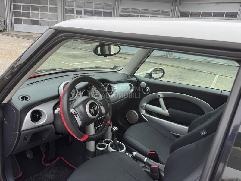 MINI Cooper P.A.N.O.