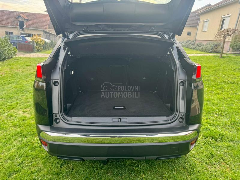 Peugeot 3008 1.6HDI  ALLURE