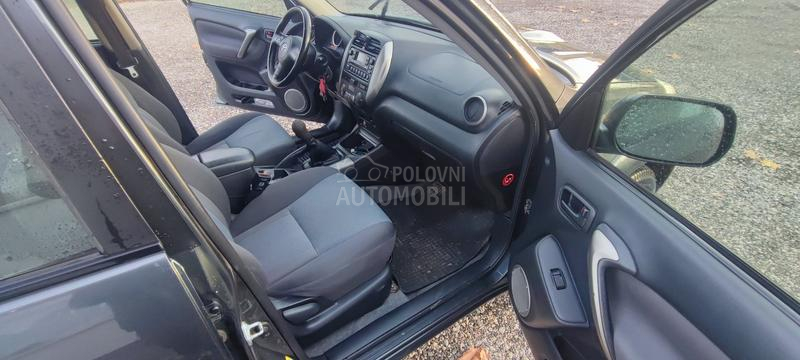 Toyota RAV 4 