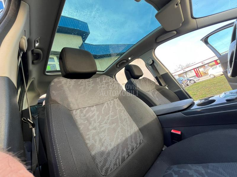 Peugeot 3008 1.6HDI PREMIUM