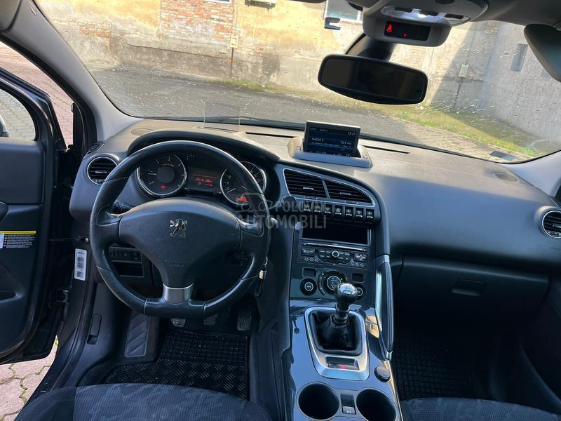 Peugeot 3008 1.6HDI PREMIUM