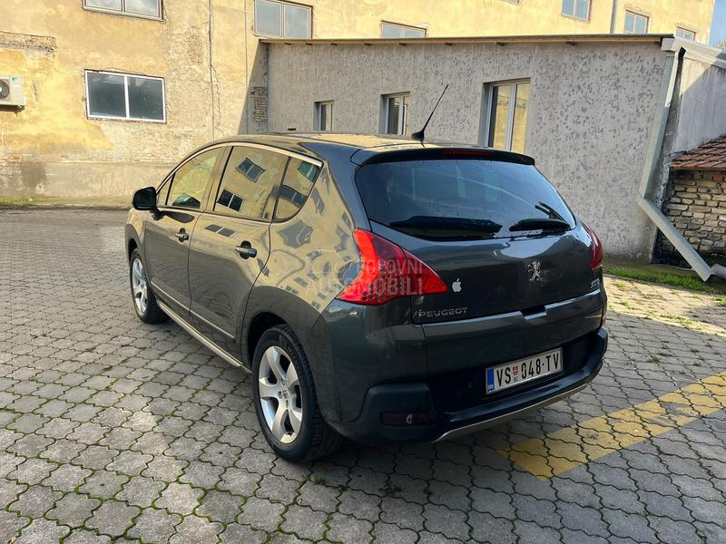 Peugeot 3008 1.6HDI PREMIUM