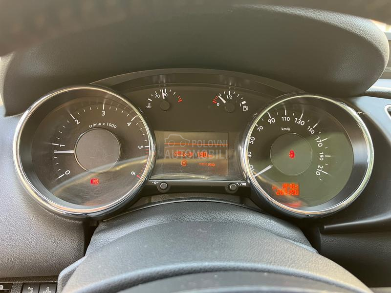 Peugeot 3008 1.6HDI PREMIUM