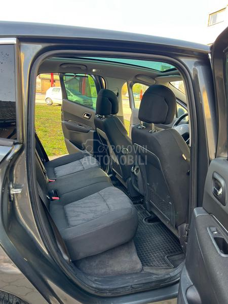 Peugeot 3008 1.6HDI PREMIUM