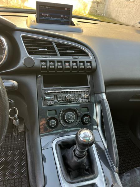 Peugeot 3008 1.6HDI PREMIUM