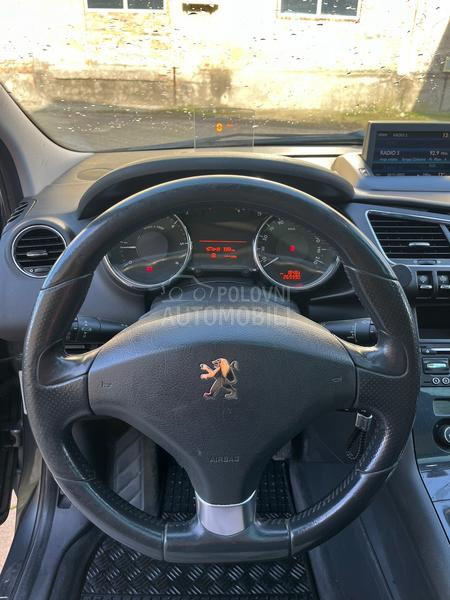 Peugeot 3008 1.6HDI PREMIUM