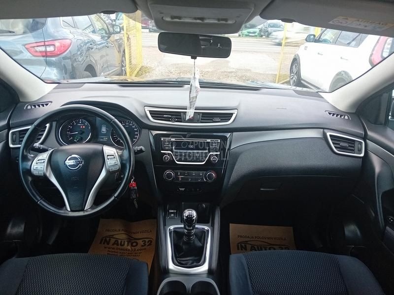 Nissan Qashqai 1.2