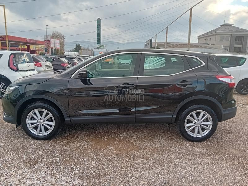 Nissan Qashqai 1.2