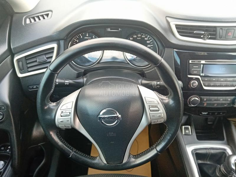 Nissan Qashqai 1.2