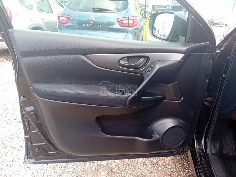 Nissan Qashqai 1.2