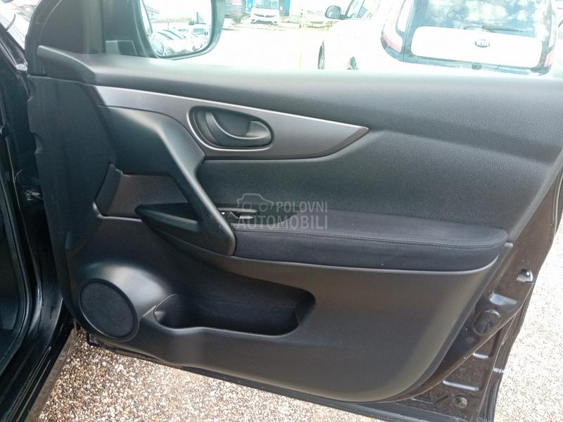 Nissan Qashqai 1.2