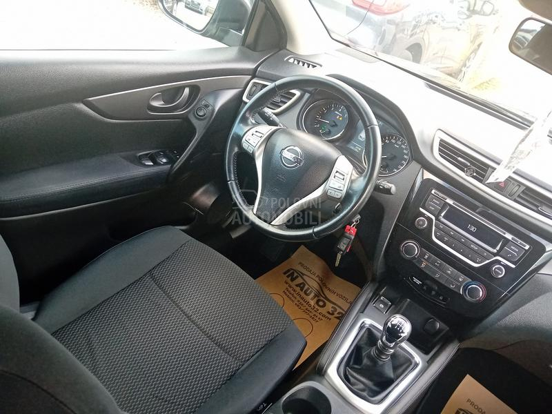 Nissan Qashqai 1.2