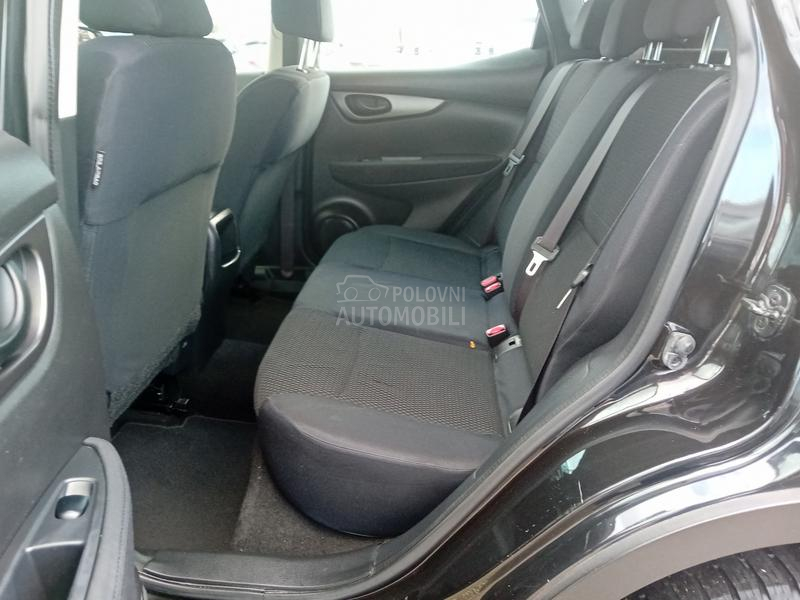 Nissan Qashqai 1.2