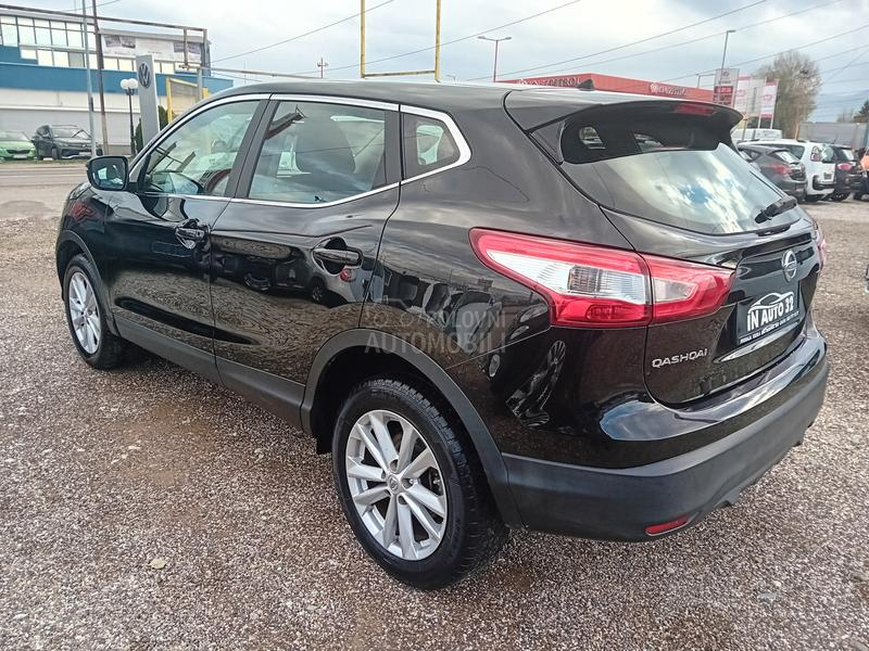 Nissan Qashqai 1.2