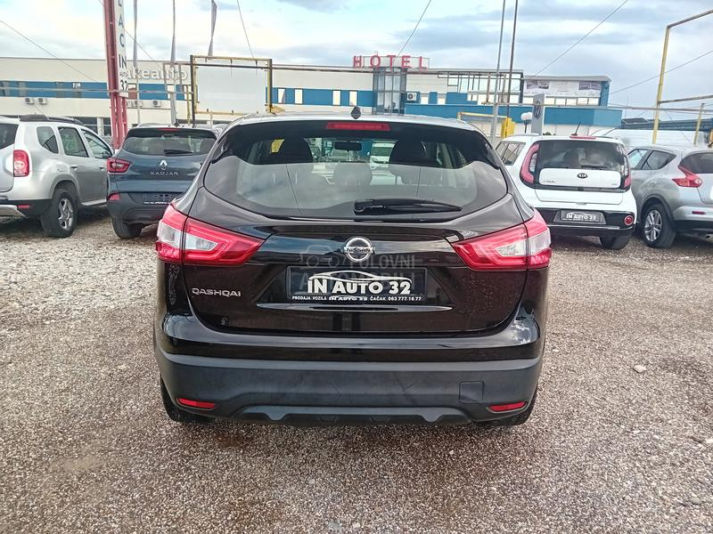 Nissan Qashqai 1.2