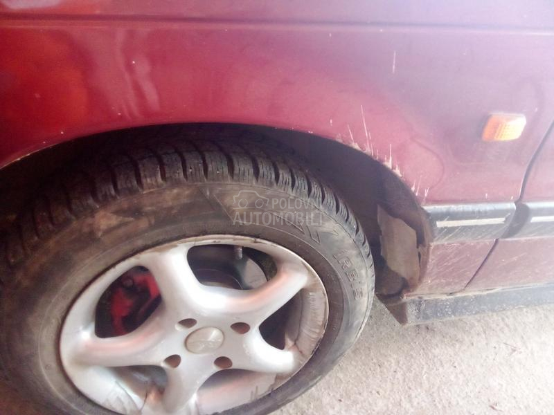 Mitsubishi Lancer 1,5 glx