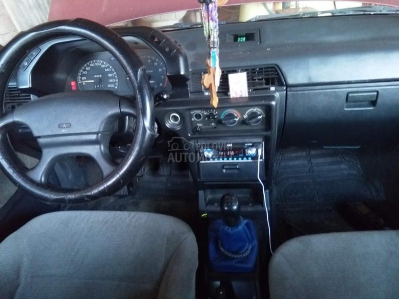 Mitsubishi Lancer 1,5 glx