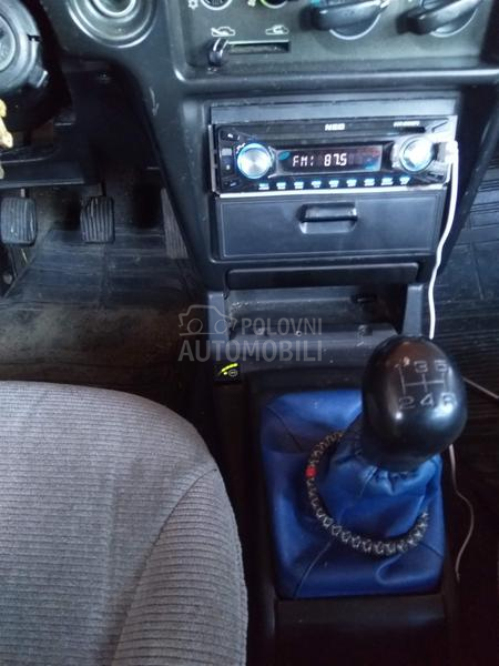 Mitsubishi Lancer 1,5 glx