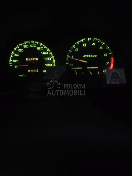 Mitsubishi Lancer 1,5 glx