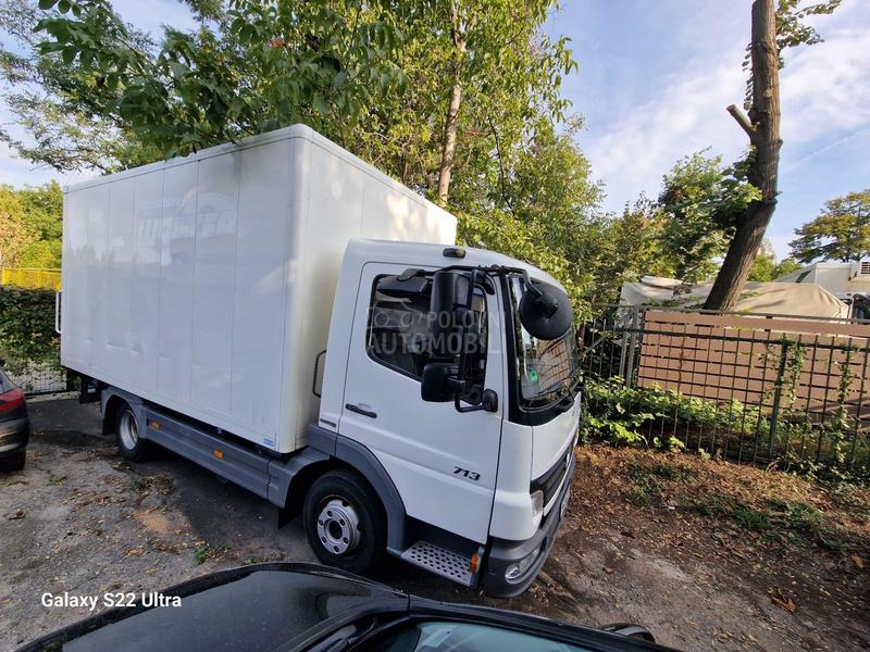 Mercedes Benz Atego 713