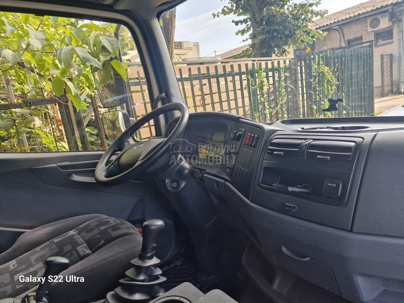 Mercedes Benz Atego 713