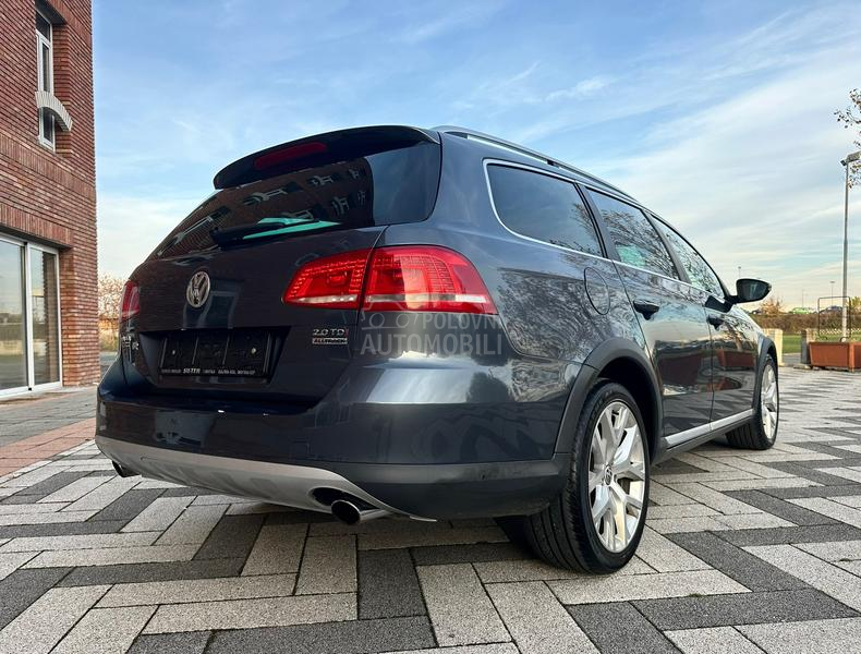 Volkswagen Passat B7 Alltrack R line/DSG/2.0 TDI/